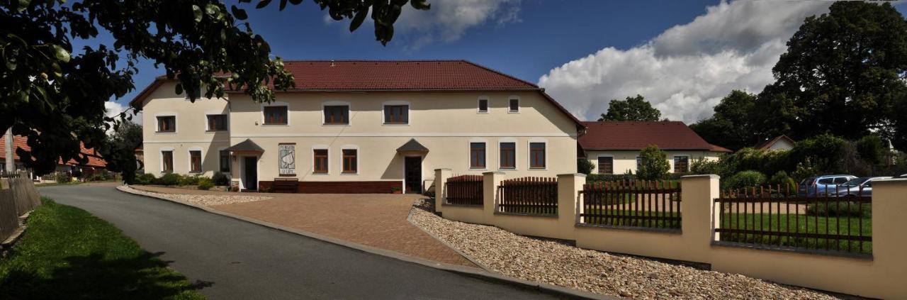 Pension U Lipy Rovecne Экстерьер фото